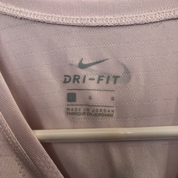 Women’s Nike Tank Top - L - Picture 4 of 5